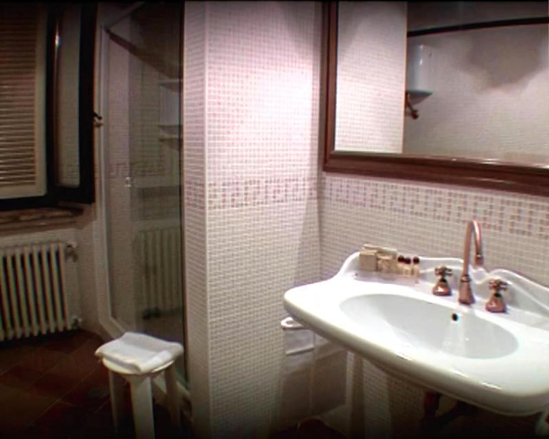 Il Poggio Dei Pettirossi Hotel Bevagna Bagian luar foto