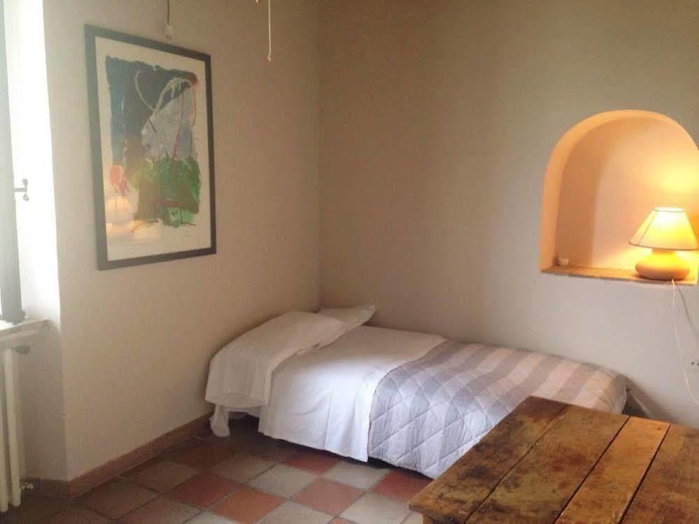 Il Poggio Dei Pettirossi Hotel Bevagna Bagian luar foto