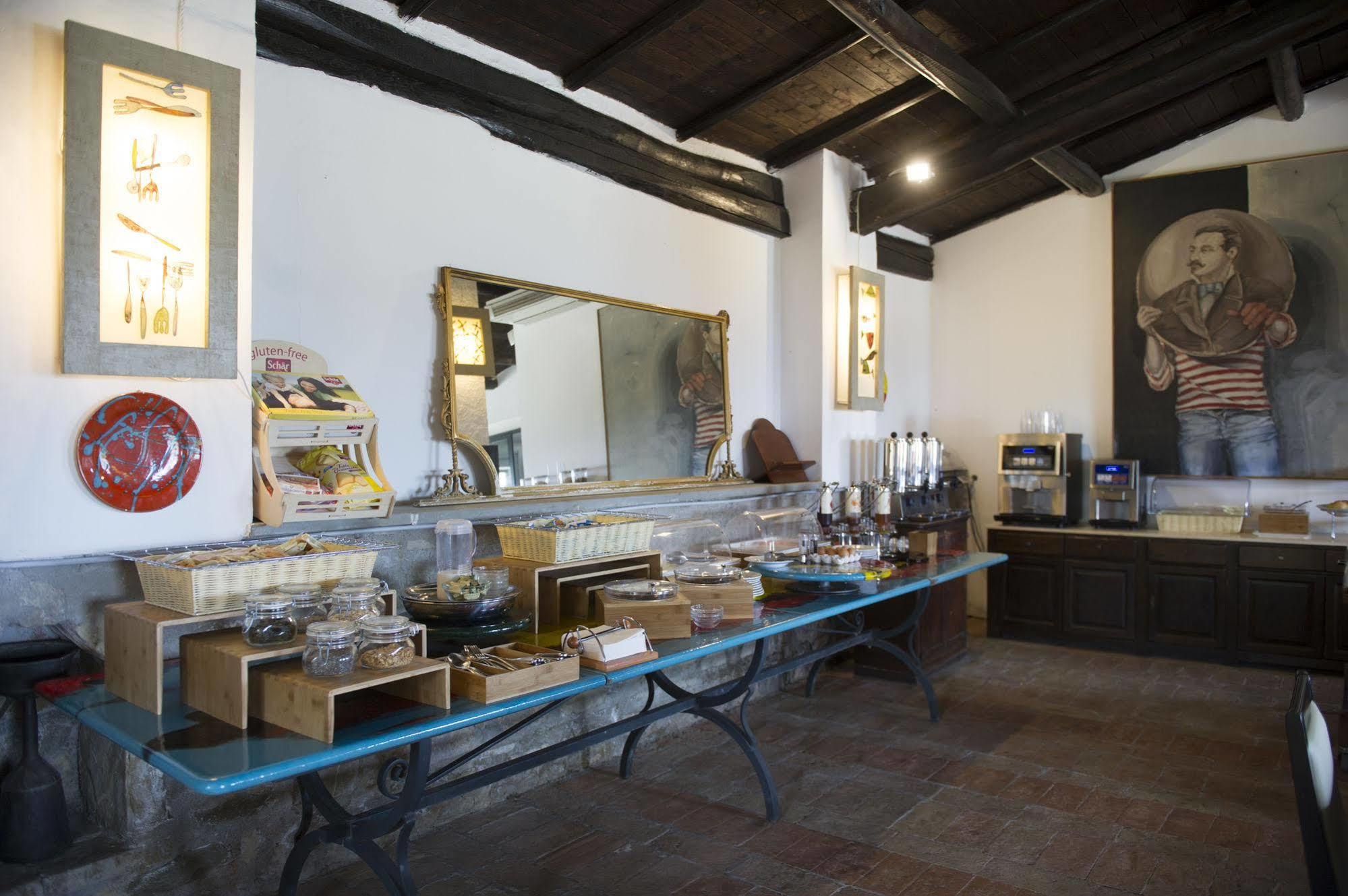 Il Poggio Dei Pettirossi Hotel Bevagna Bagian luar foto