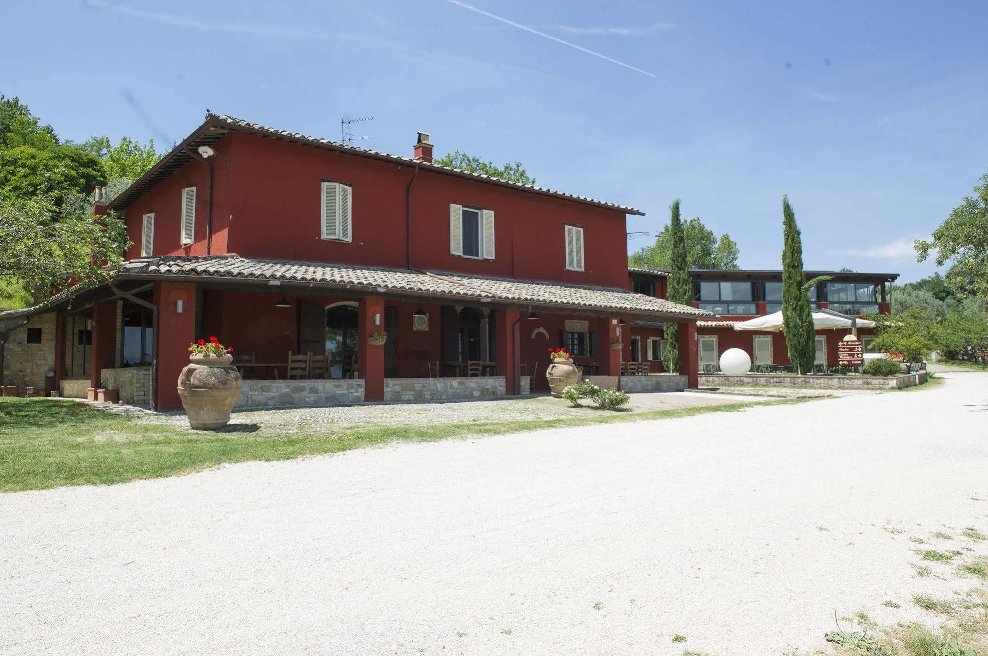 Il Poggio Dei Pettirossi Hotel Bevagna Bagian luar foto
